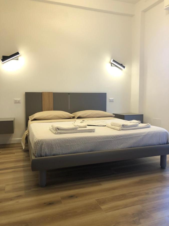 A Due Passi Dalla Scalinata Rooms Caltagirone Kültér fotó